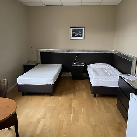 Tower Lodge Trebbin Room photo